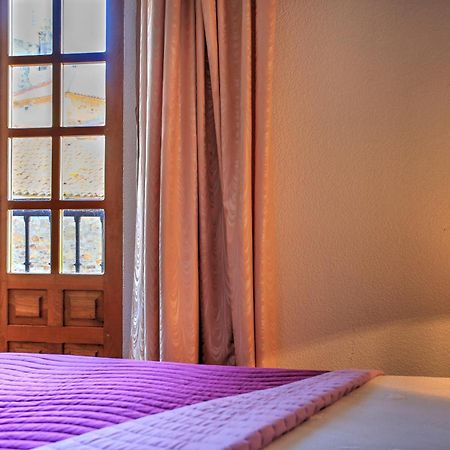 אסטורגה Hotel Gaudi חדר תמונה
